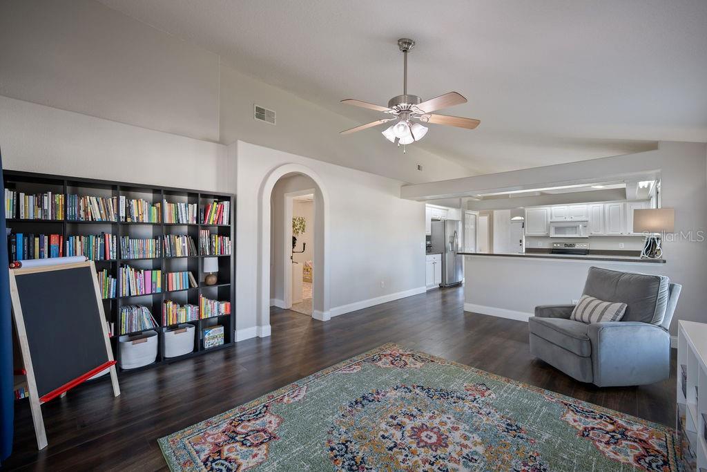 MINNEOLA HIGH POINTE PH 01 LT 01 - Residential
