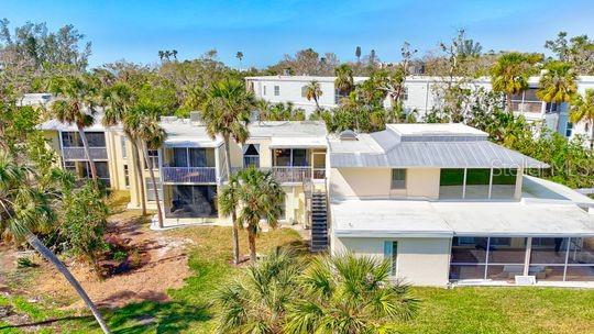 MCCALLS BEACH CASTLE - Residential