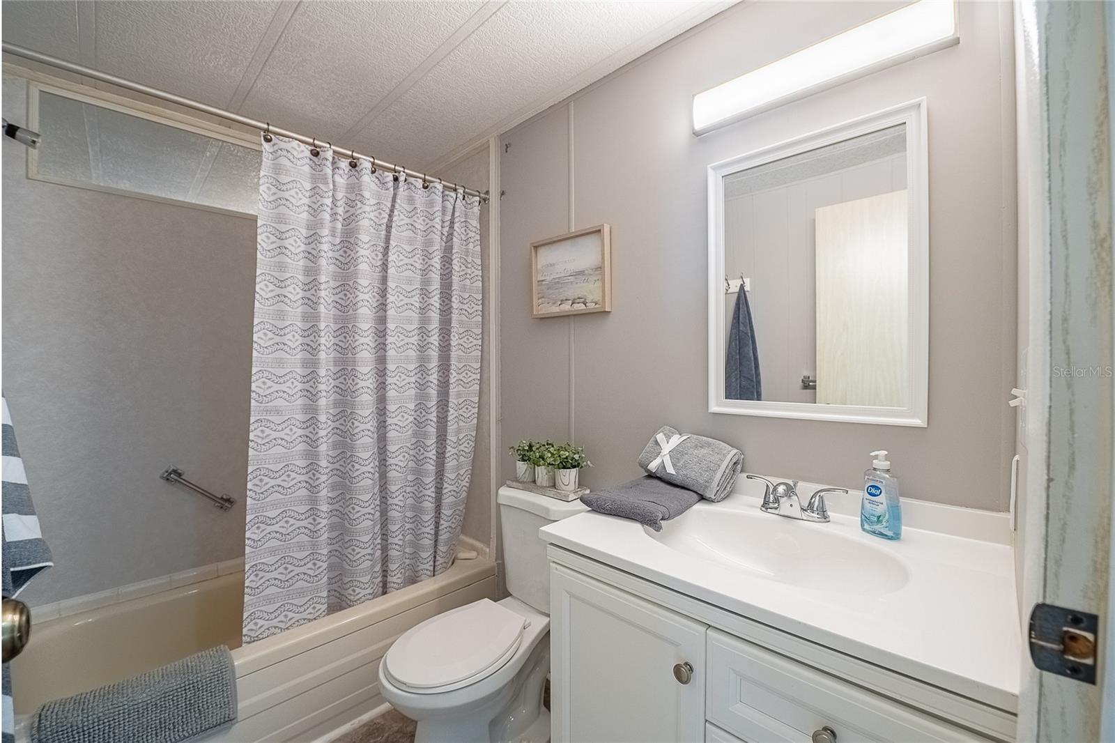 LAKE BETMAR ESTATES - Residential