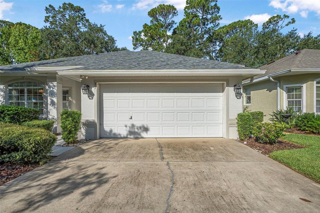 Photo of 37 W Waterside Parkway, Palm Coast, FL 32137 (MLS # FC310991)