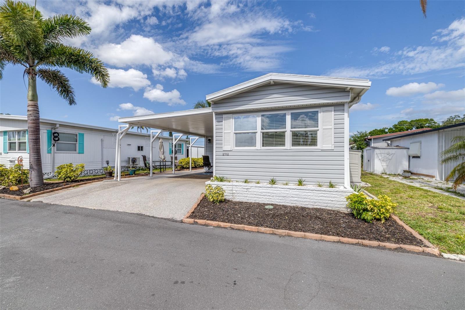 2712 17TH STREET LANE W