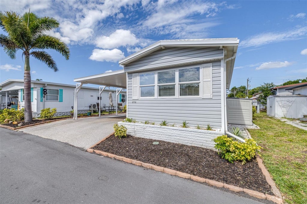 Photo of 2712 17th Street Lane W, Bradenton, FL 34205 (MLS # TB8560015)