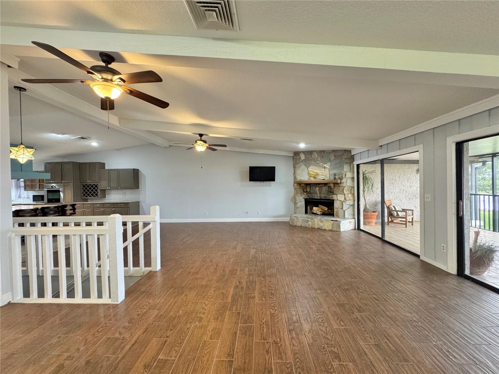 HARTRIDGE POINTE CONDO - Residential Lease