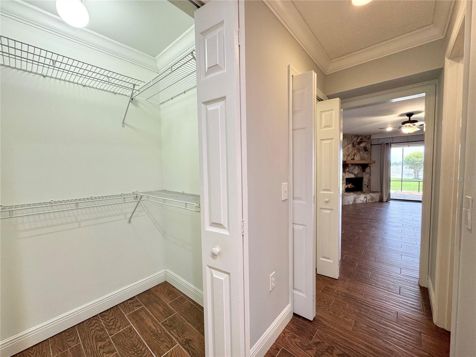 HARTRIDGE POINTE CONDO - Residential Lease