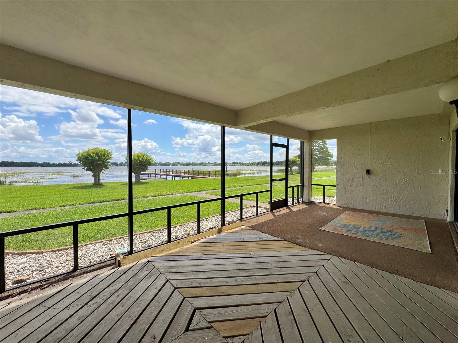 HARTRIDGE POINTE CONDO - Residential Lease