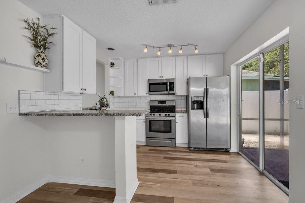5865 MEADOWPARK PLACE