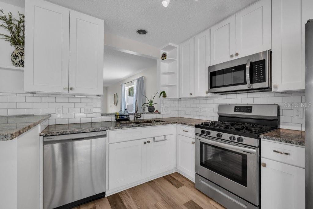 5865 MEADOWPARK PLACE