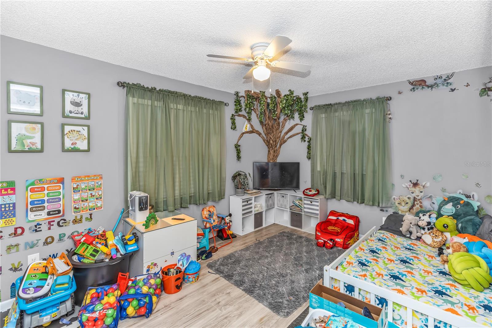 DELTONA LAKES UNIT 07 - Residential