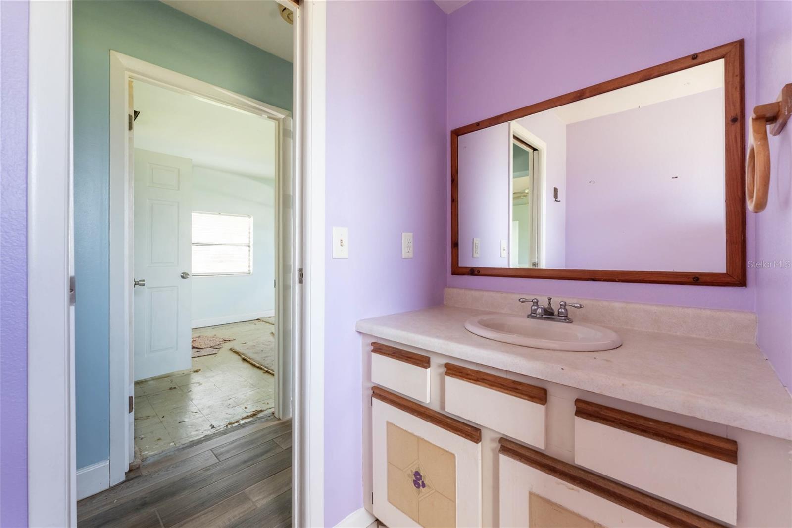 GROVELAND - Residential