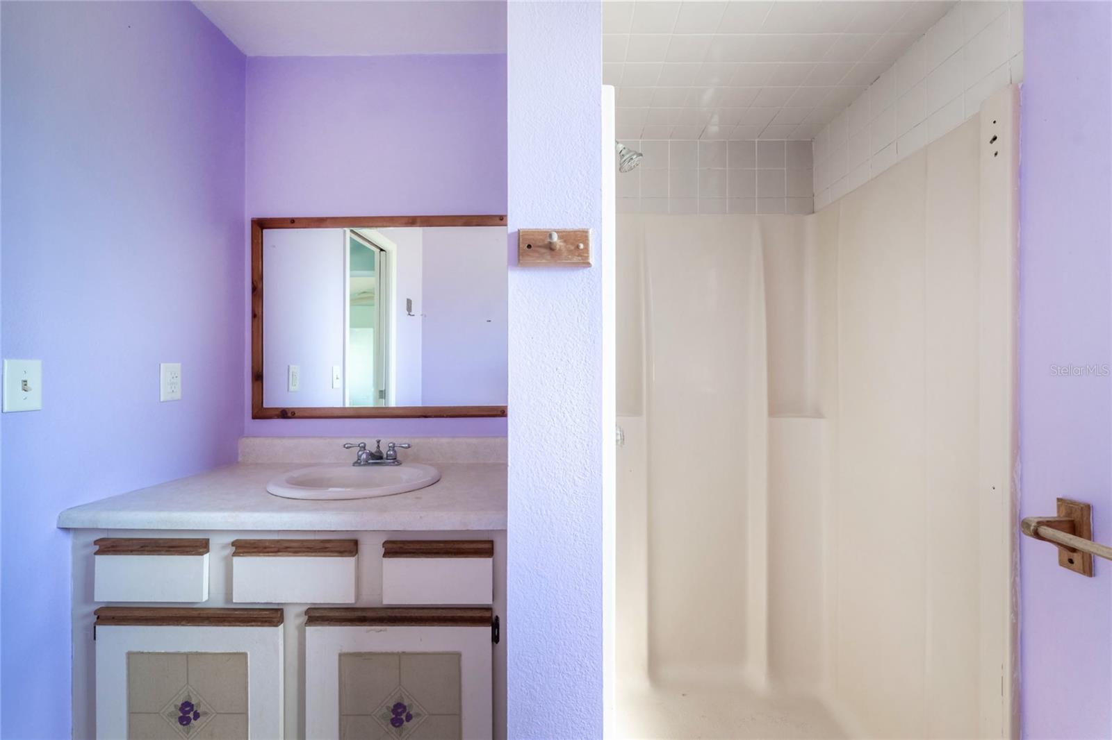 GROVELAND - Residential