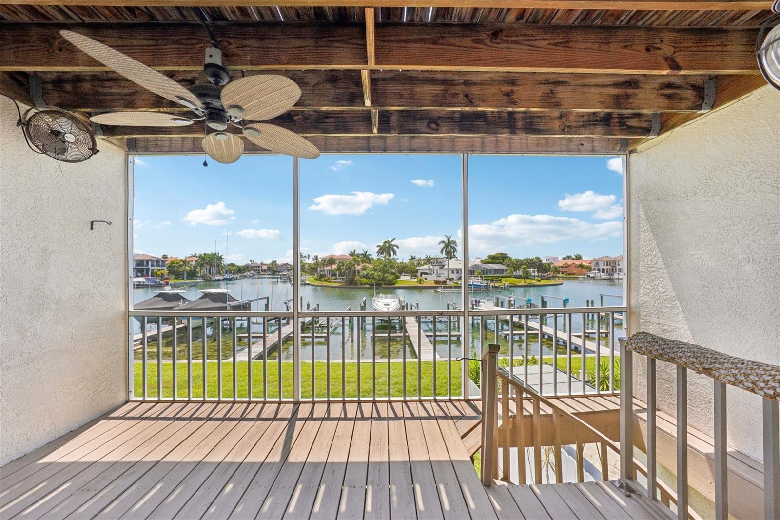 PALM ISLAND TOWNHOMES - Residential