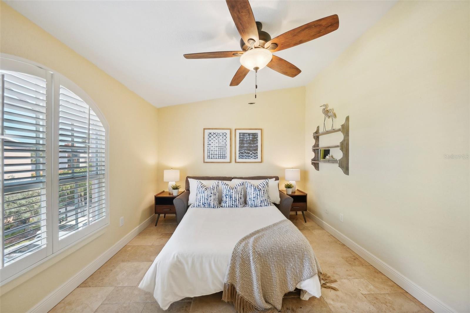 PALM ISLAND TOWNHOMES - Residential