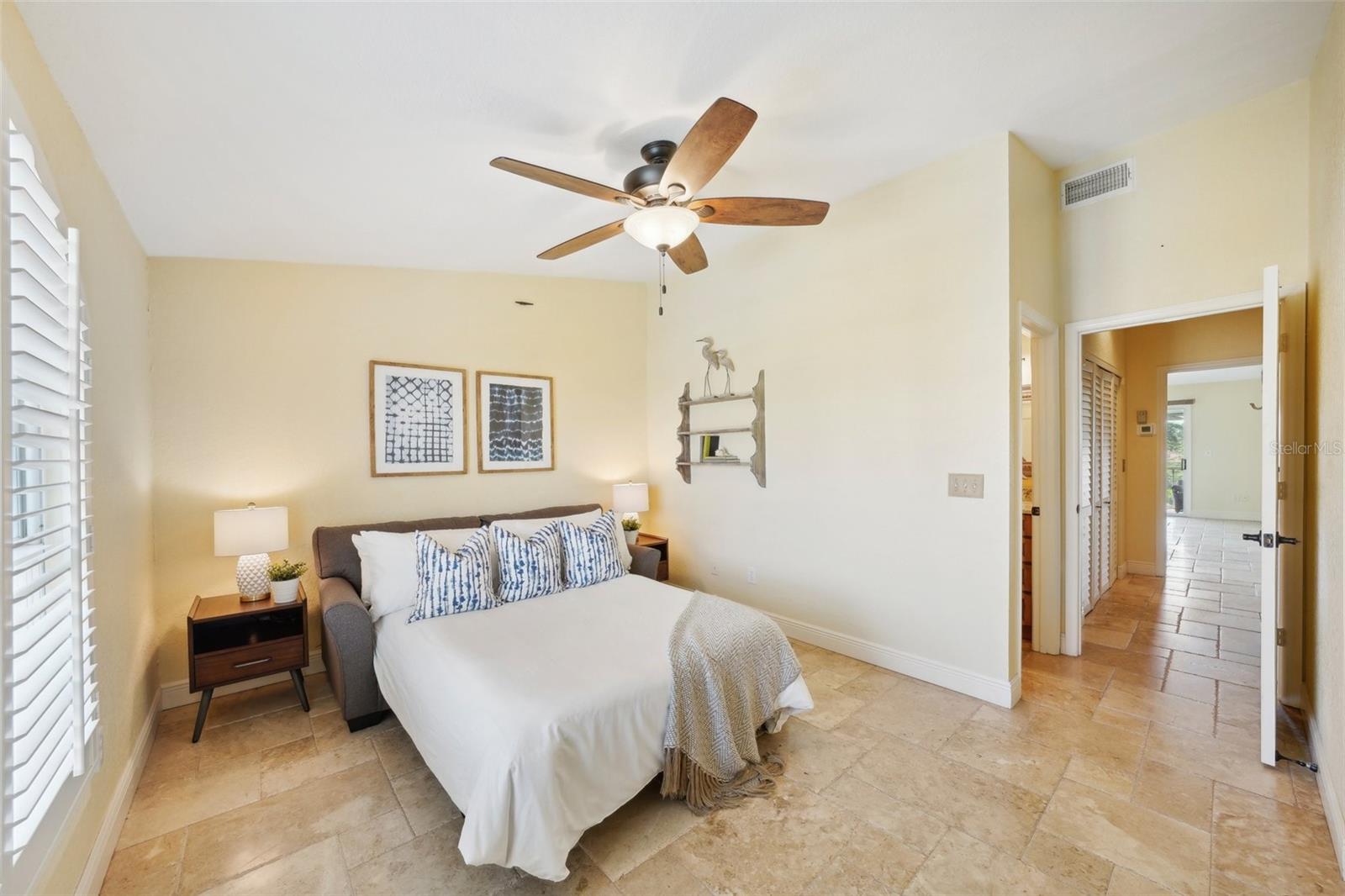 PALM ISLAND TOWNHOMES - Residential