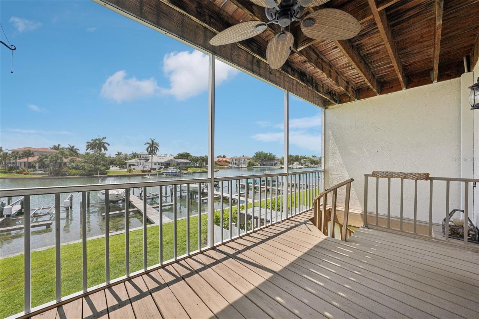 PALM ISLAND TOWNHOMES - Residential