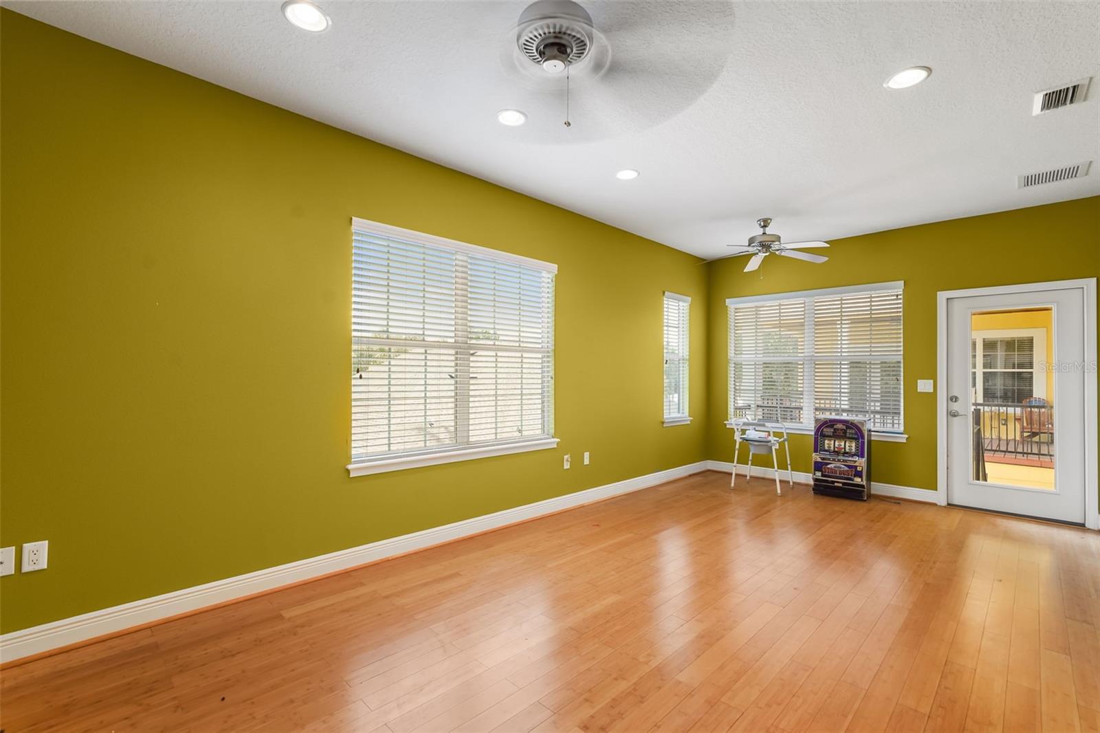 OAK RIDGE - Residential