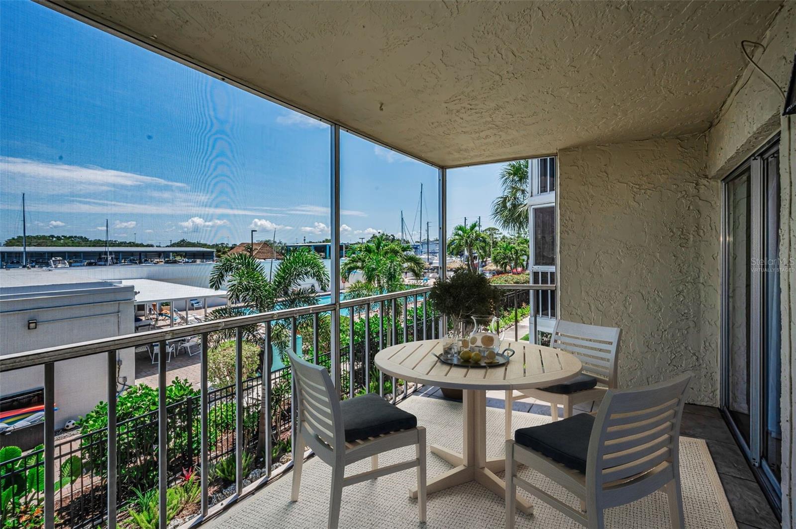 MOORINGS OF MAXIMO CONDO - Residential