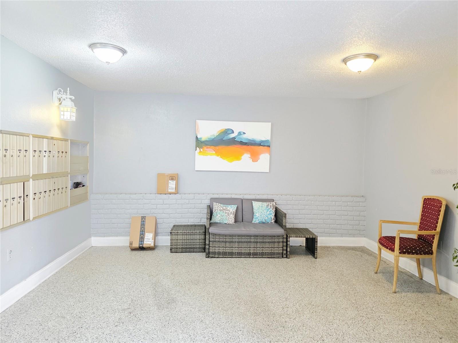 CROSSWINDS COLONY ONE CONDO - Residential