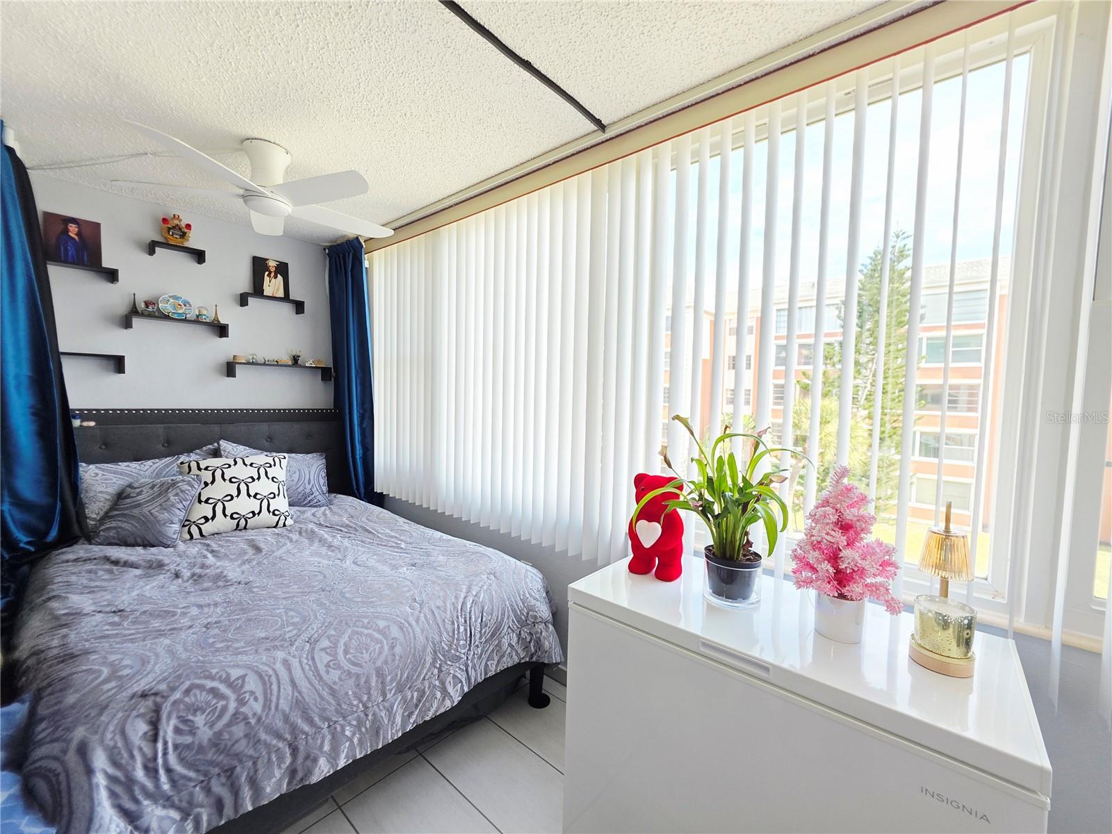 CROSSWINDS COLONY ONE CONDO - Residential