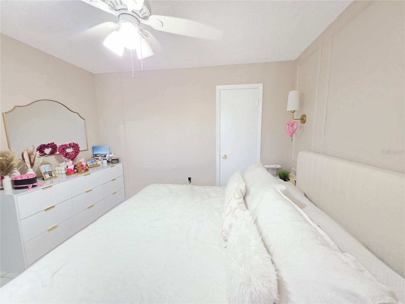 CROSSWINDS COLONY ONE CONDO - Residential