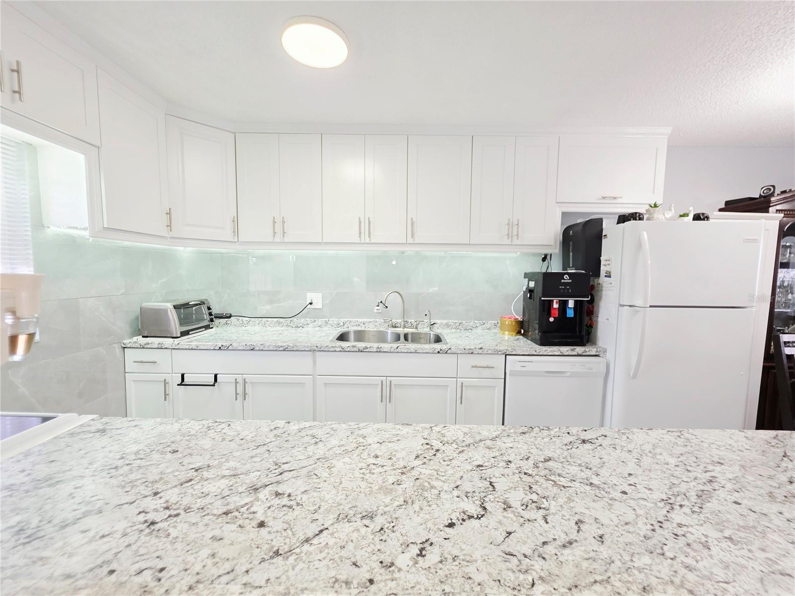 CROSSWINDS COLONY ONE CONDO - Residential