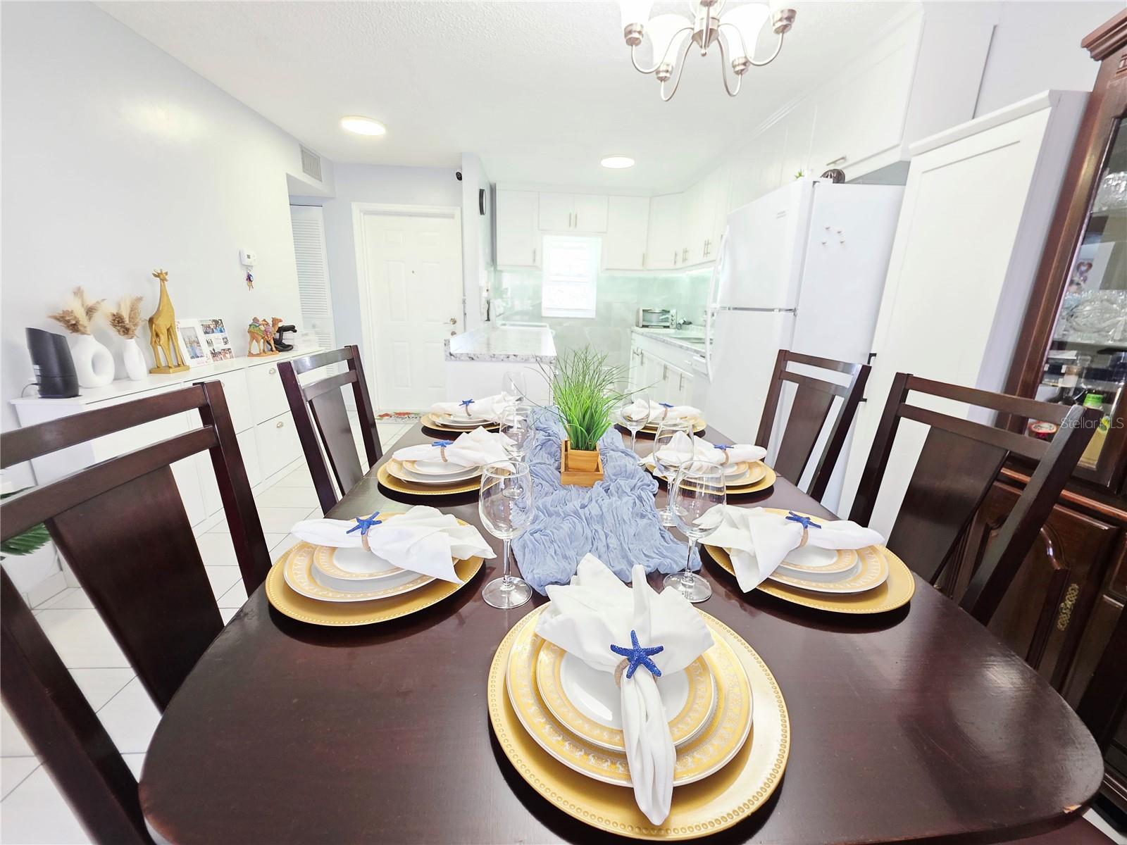 CROSSWINDS COLONY ONE CONDO - Residential