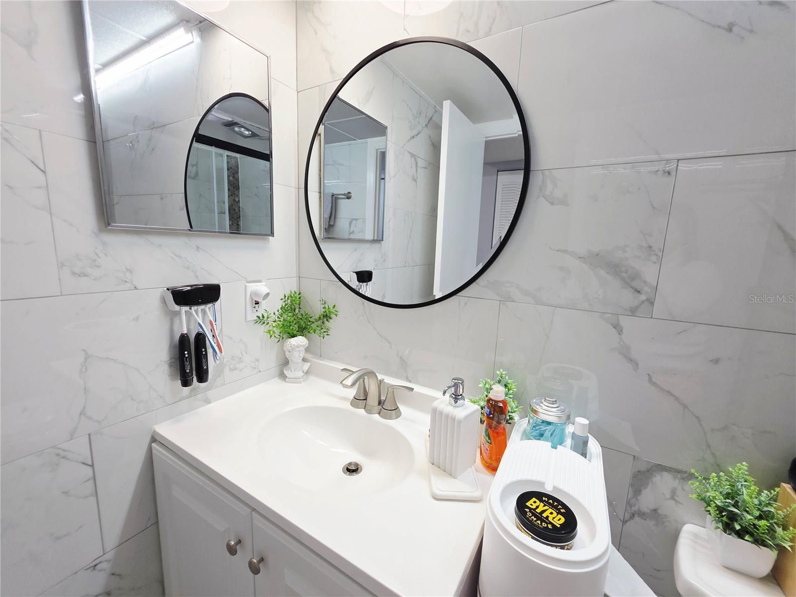 CROSSWINDS COLONY ONE CONDO - Residential