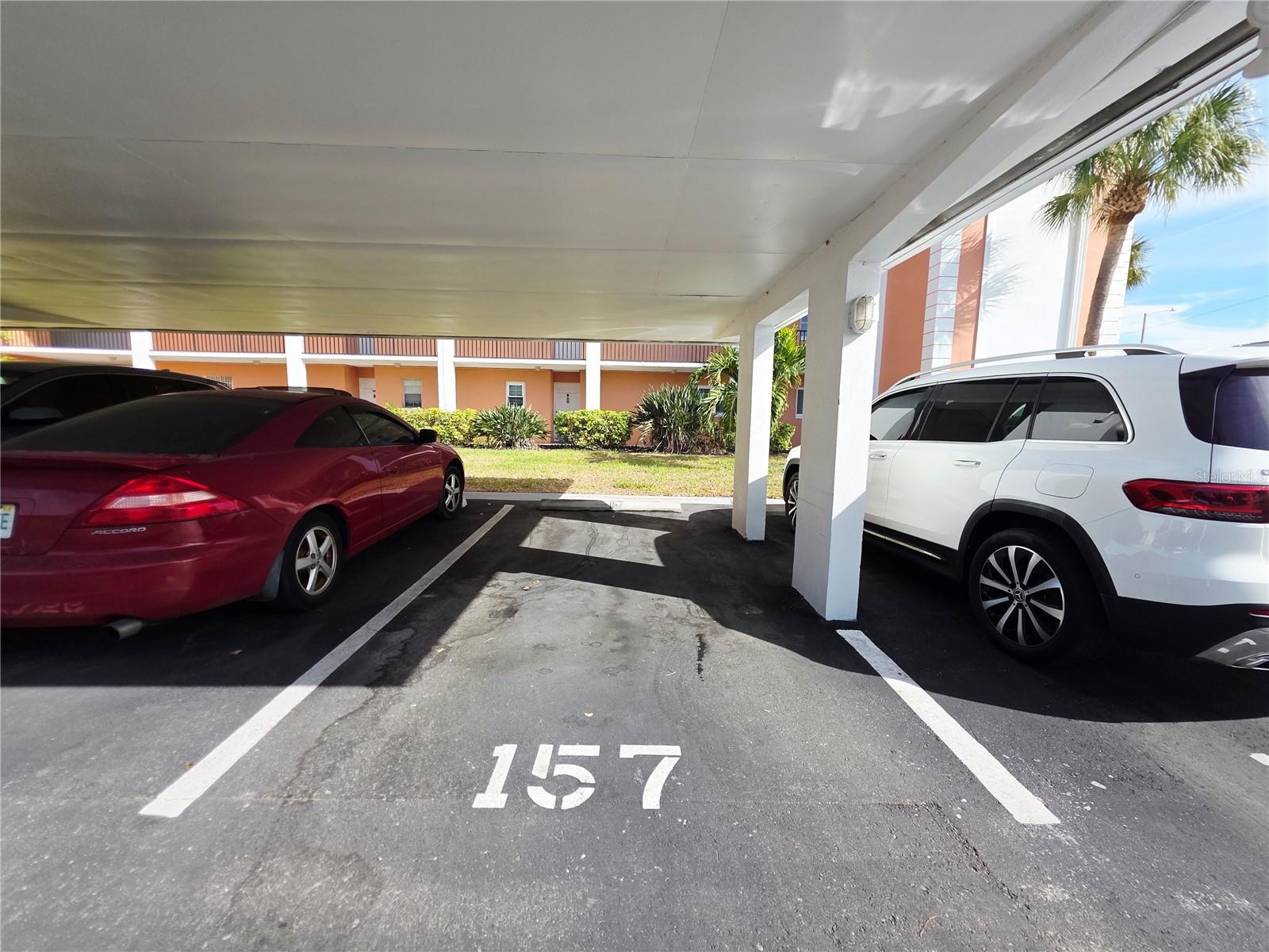 CROSSWINDS COLONY ONE CONDO - Residential