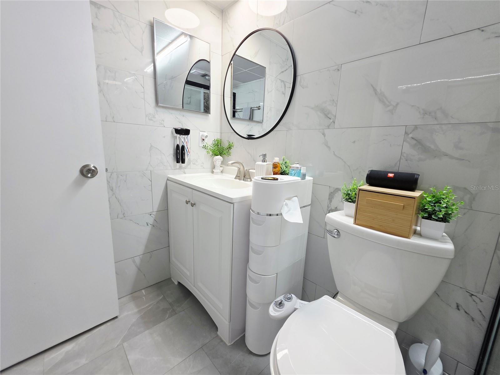 CROSSWINDS COLONY ONE CONDO - Residential