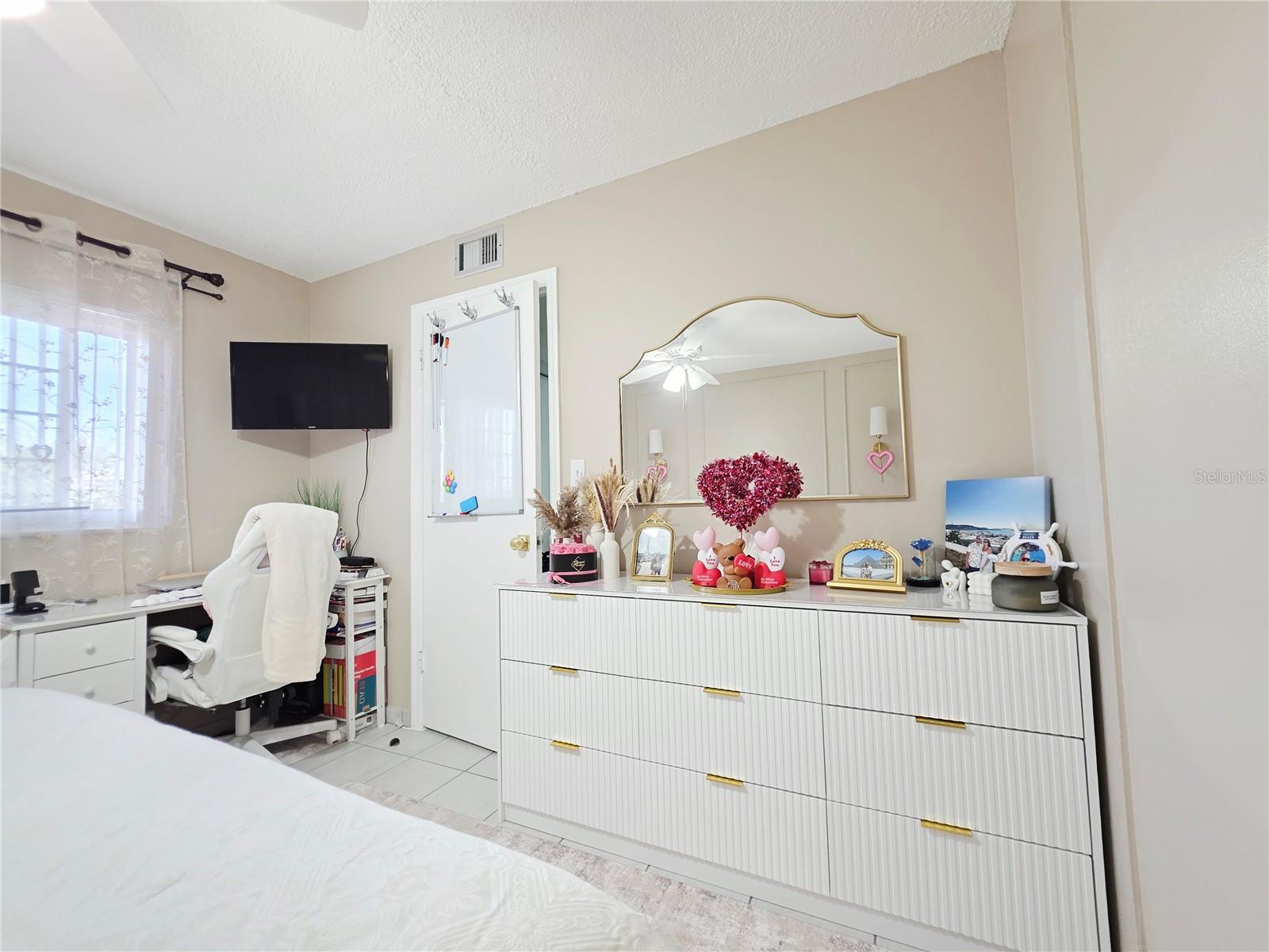 CROSSWINDS COLONY ONE CONDO - Residential