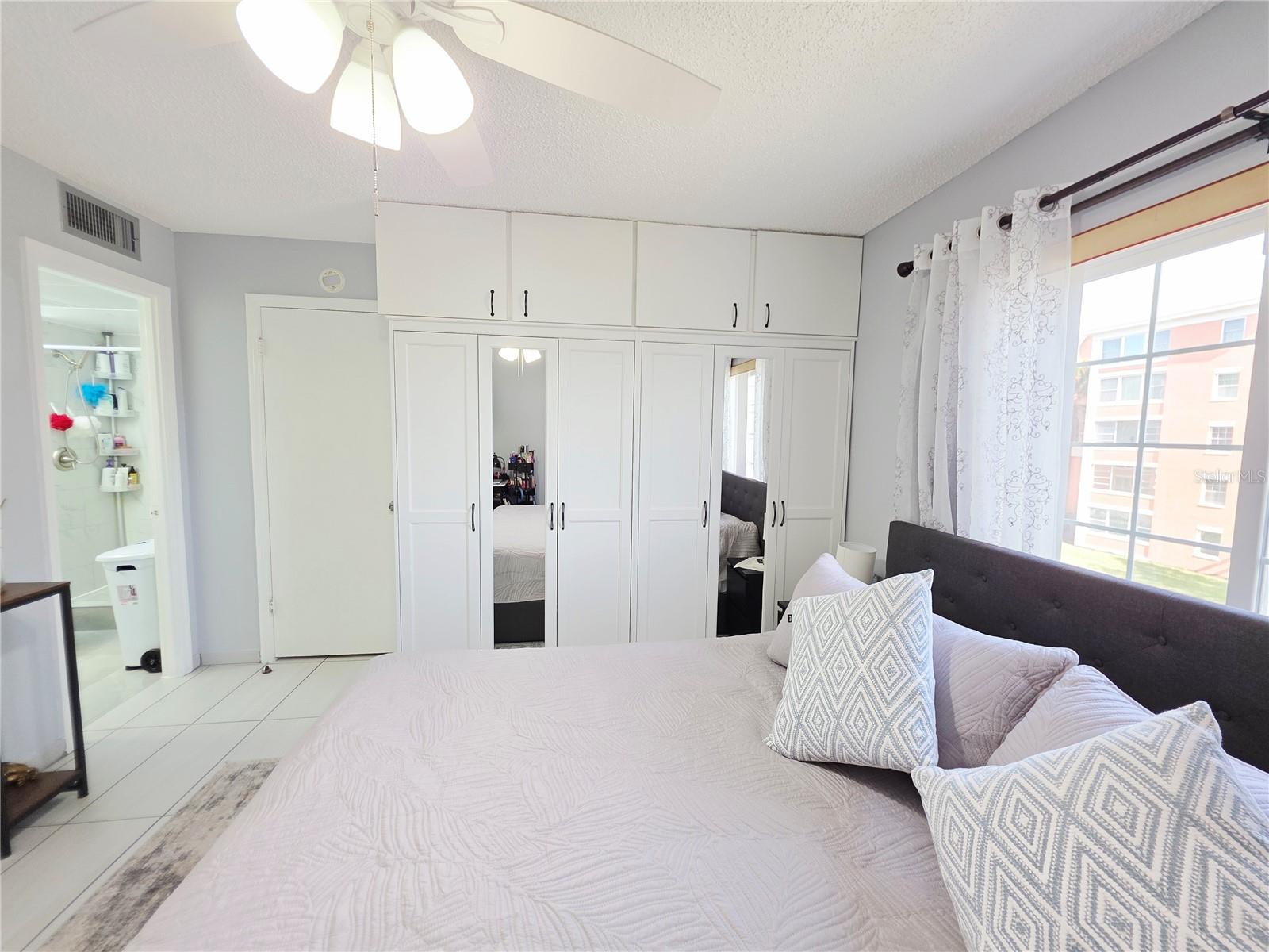 CROSSWINDS COLONY ONE CONDO - Residential