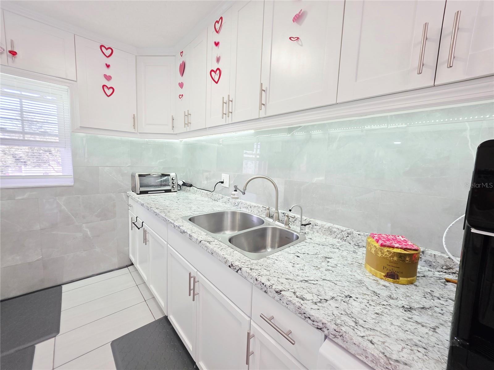 CROSSWINDS COLONY ONE CONDO - Residential