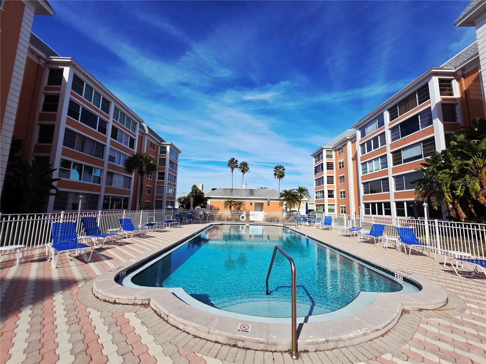 CROSSWINDS COLONY ONE CONDO - Residential