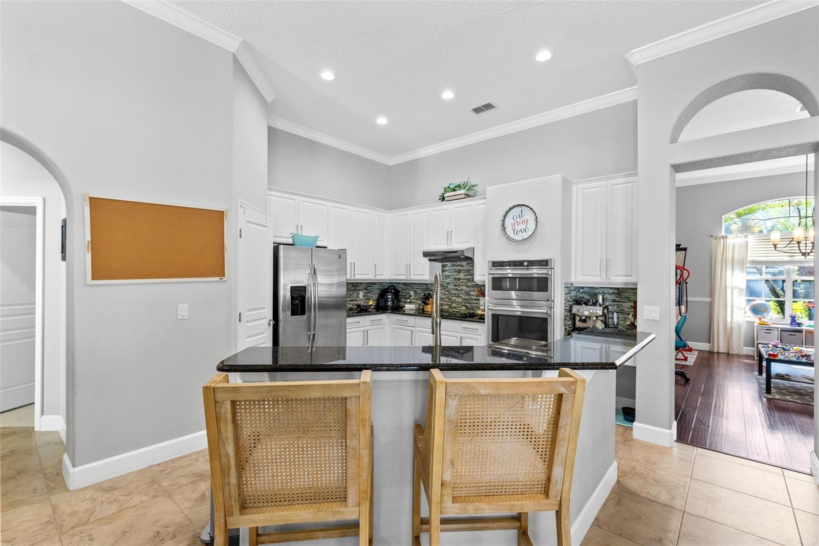 SEVILLE CHASE - Residential