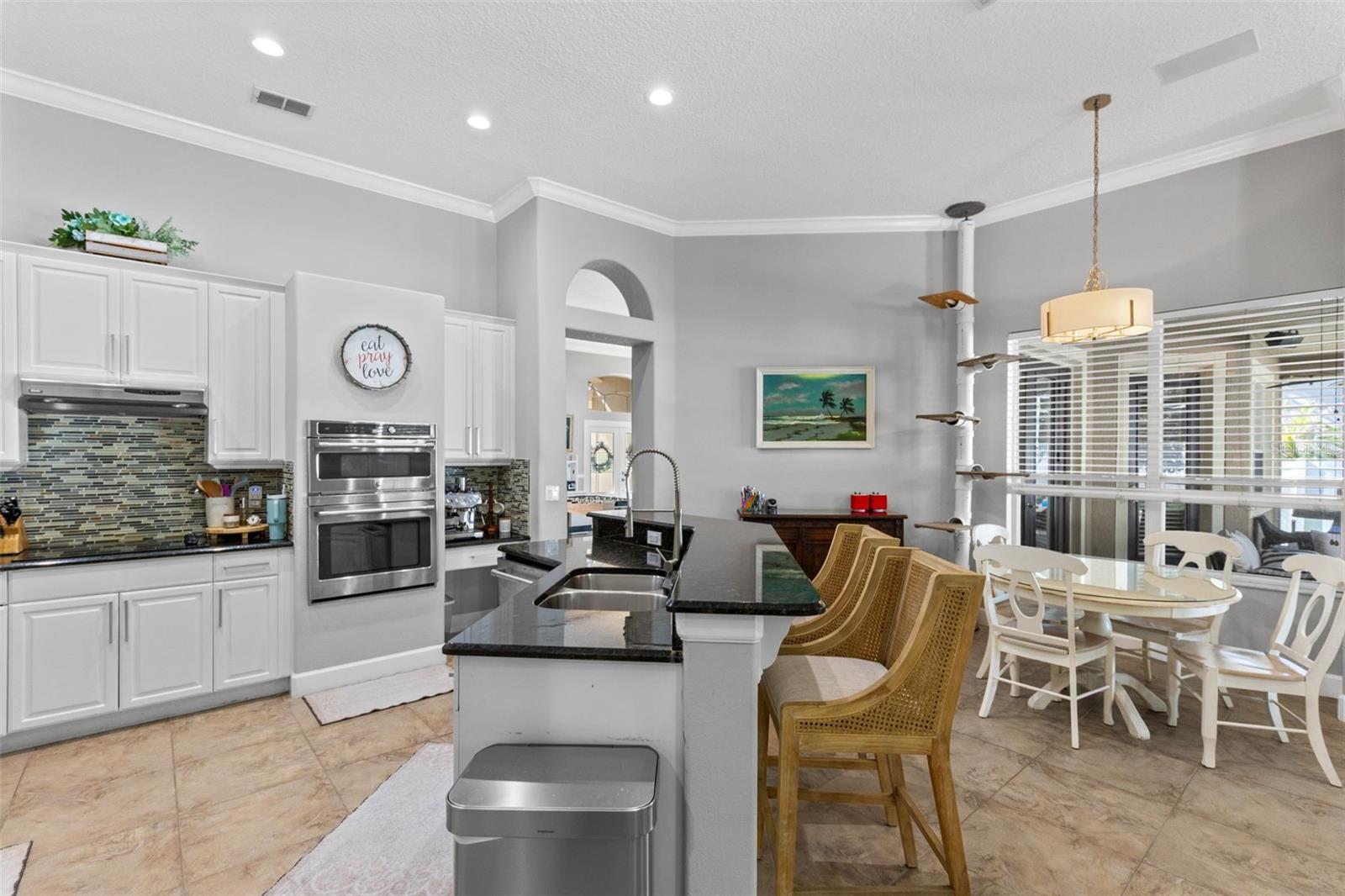 SEVILLE CHASE - Residential