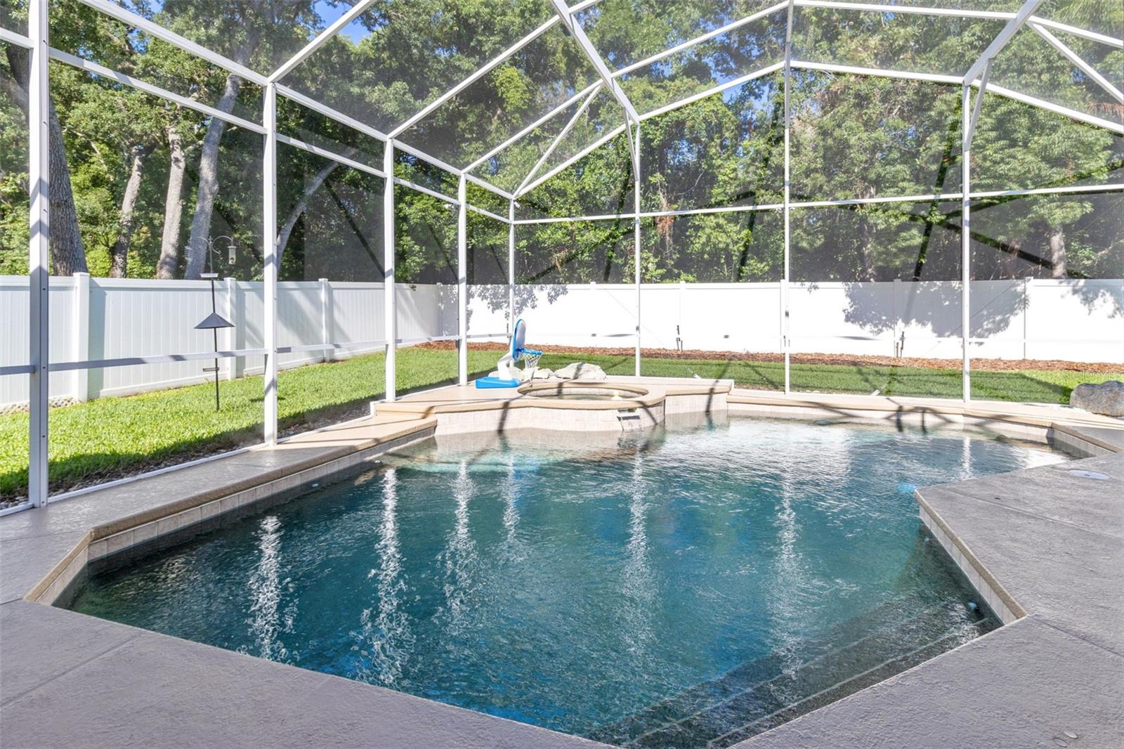 SEVILLE CHASE - Residential