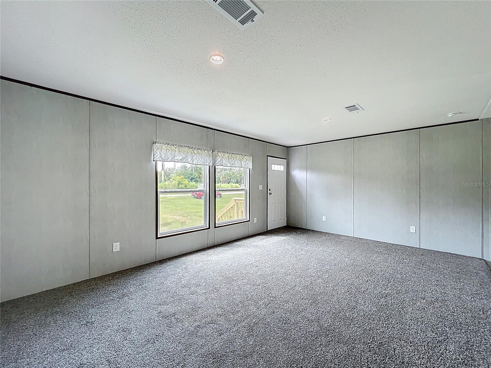 SEVEN RIVER HEIGHTS UNREC SUB - Residential