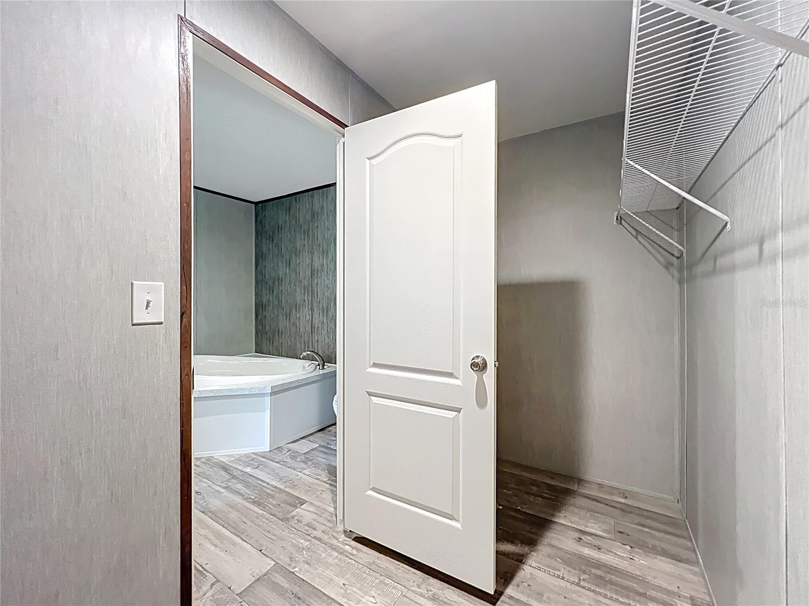 SEVEN RIVER HEIGHTS UNREC SUB - Residential