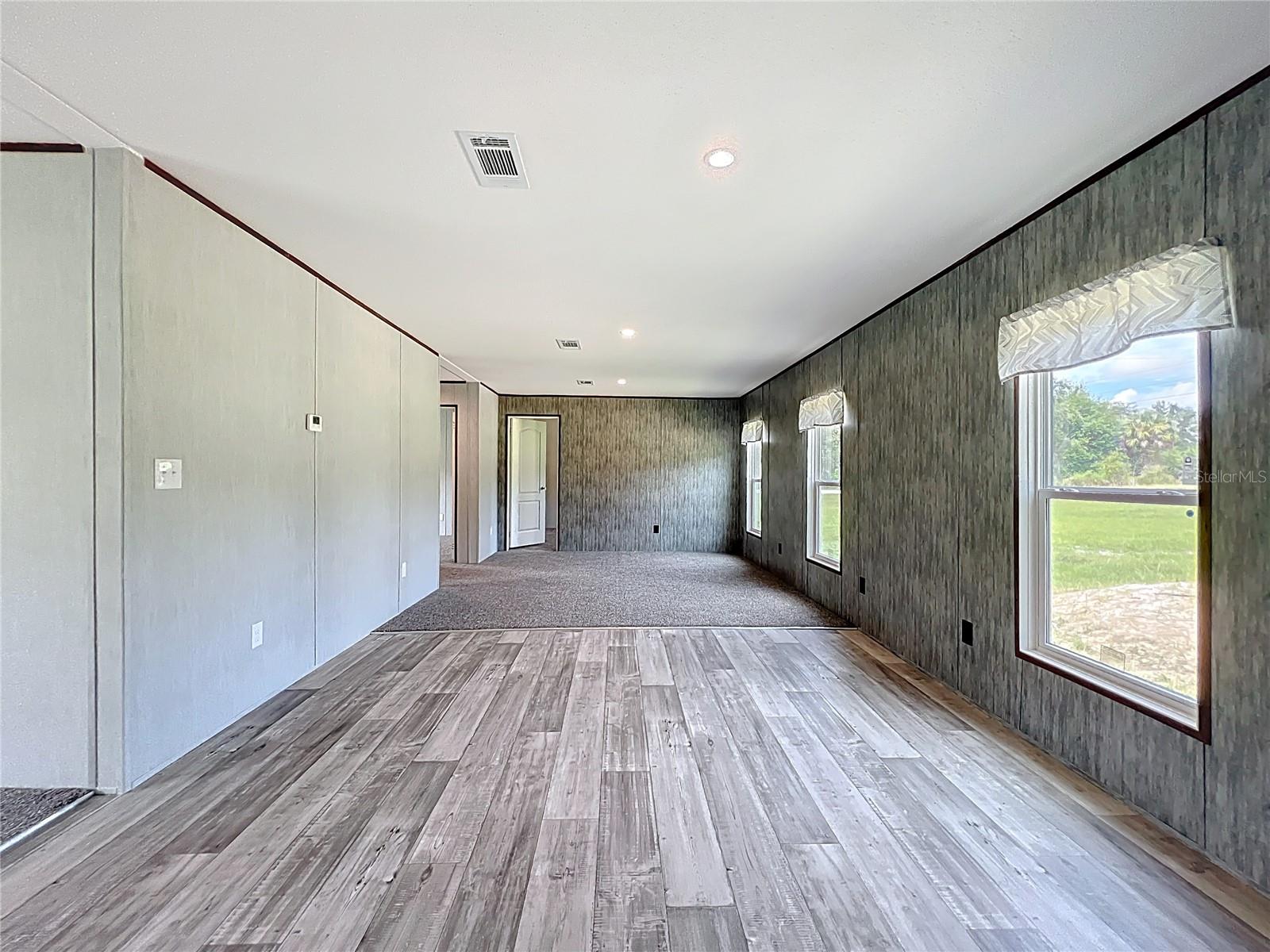 SEVEN RIVER HEIGHTS UNREC SUB - Residential