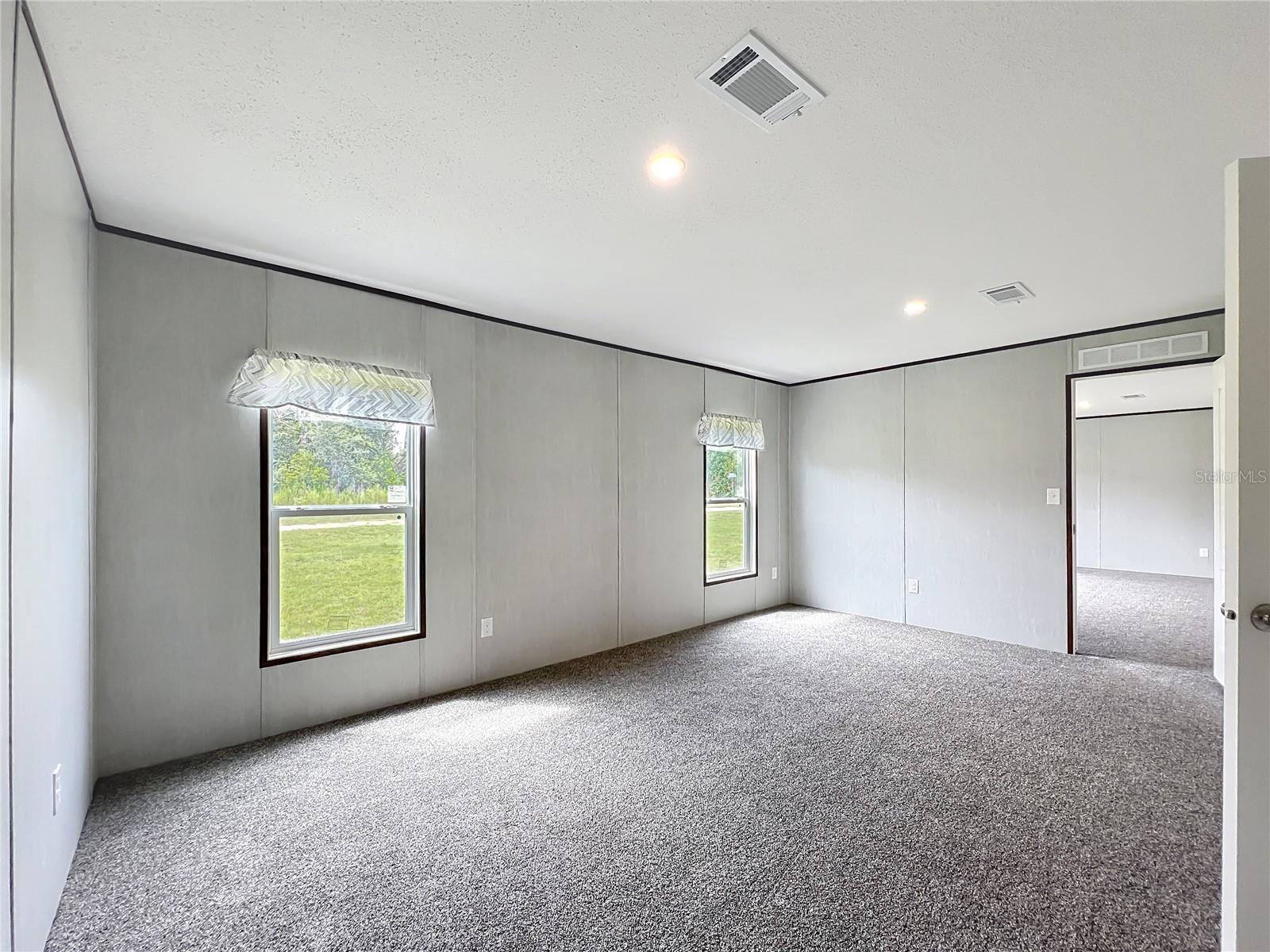 SEVEN RIVER HEIGHTS UNREC SUB - Residential