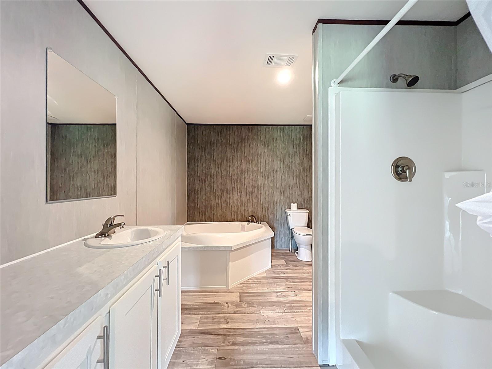 SEVEN RIVER HEIGHTS UNREC SUB - Residential