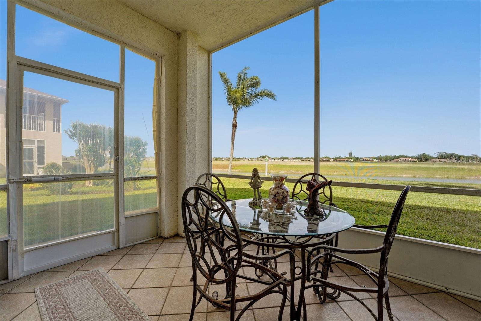 LINKSIDE - Residential