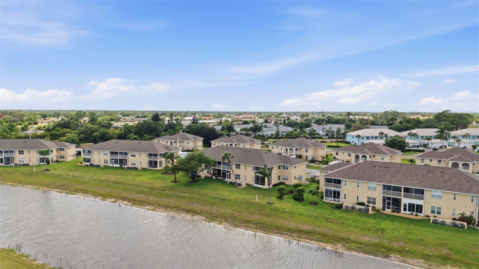 LINKSIDE - Residential