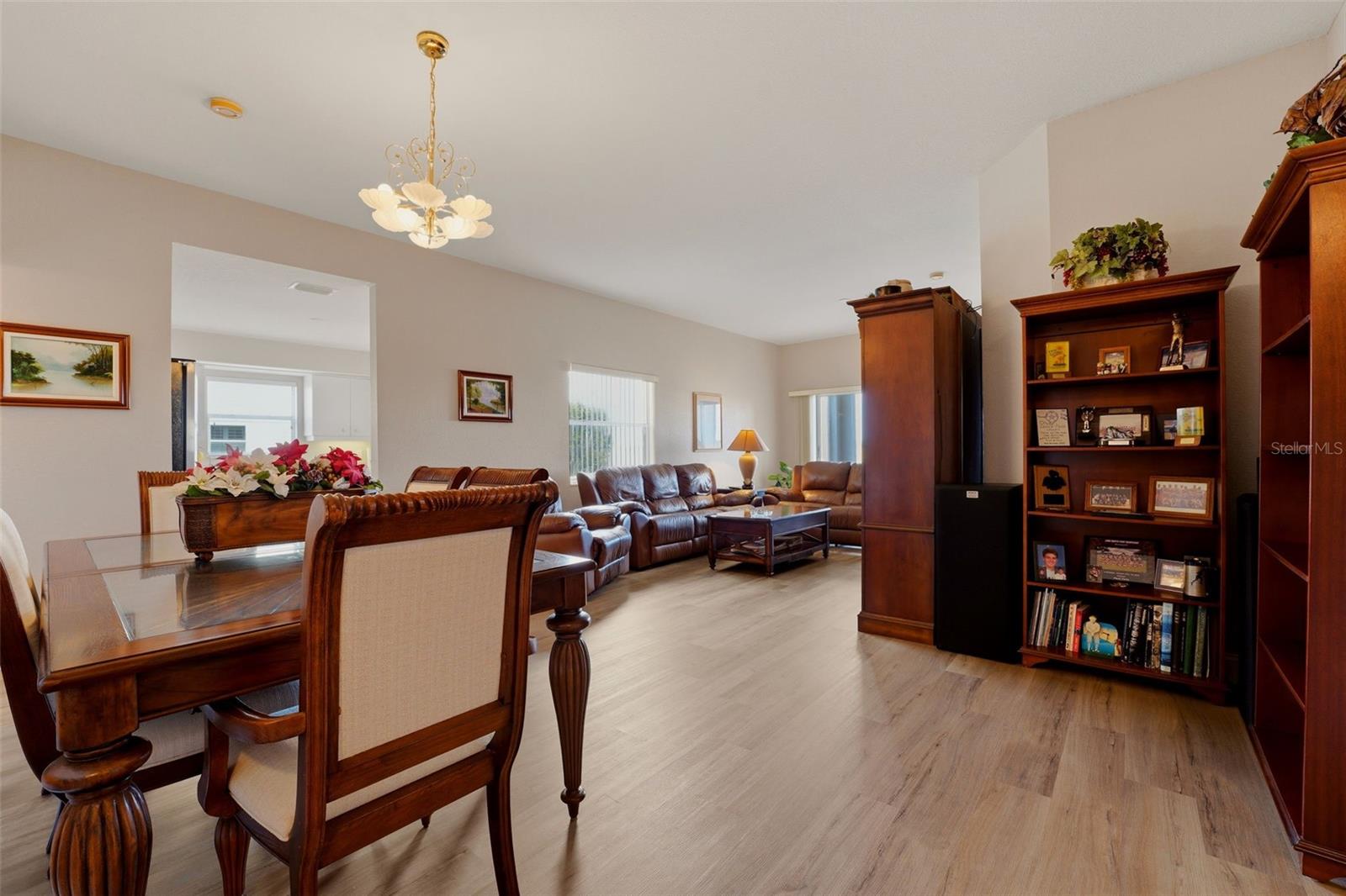 5800 SABAL TRACE DRIVE 401