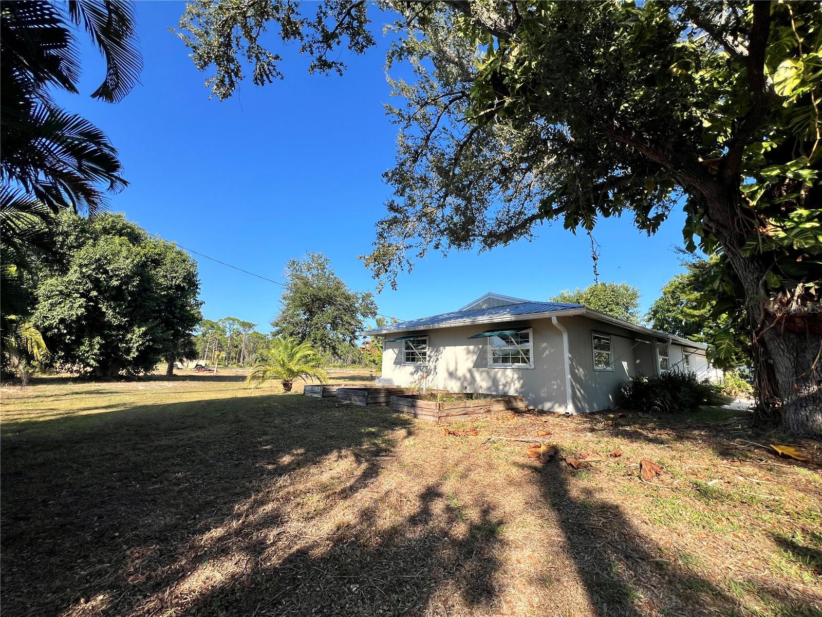 ACREAGE & UNREC - Residential