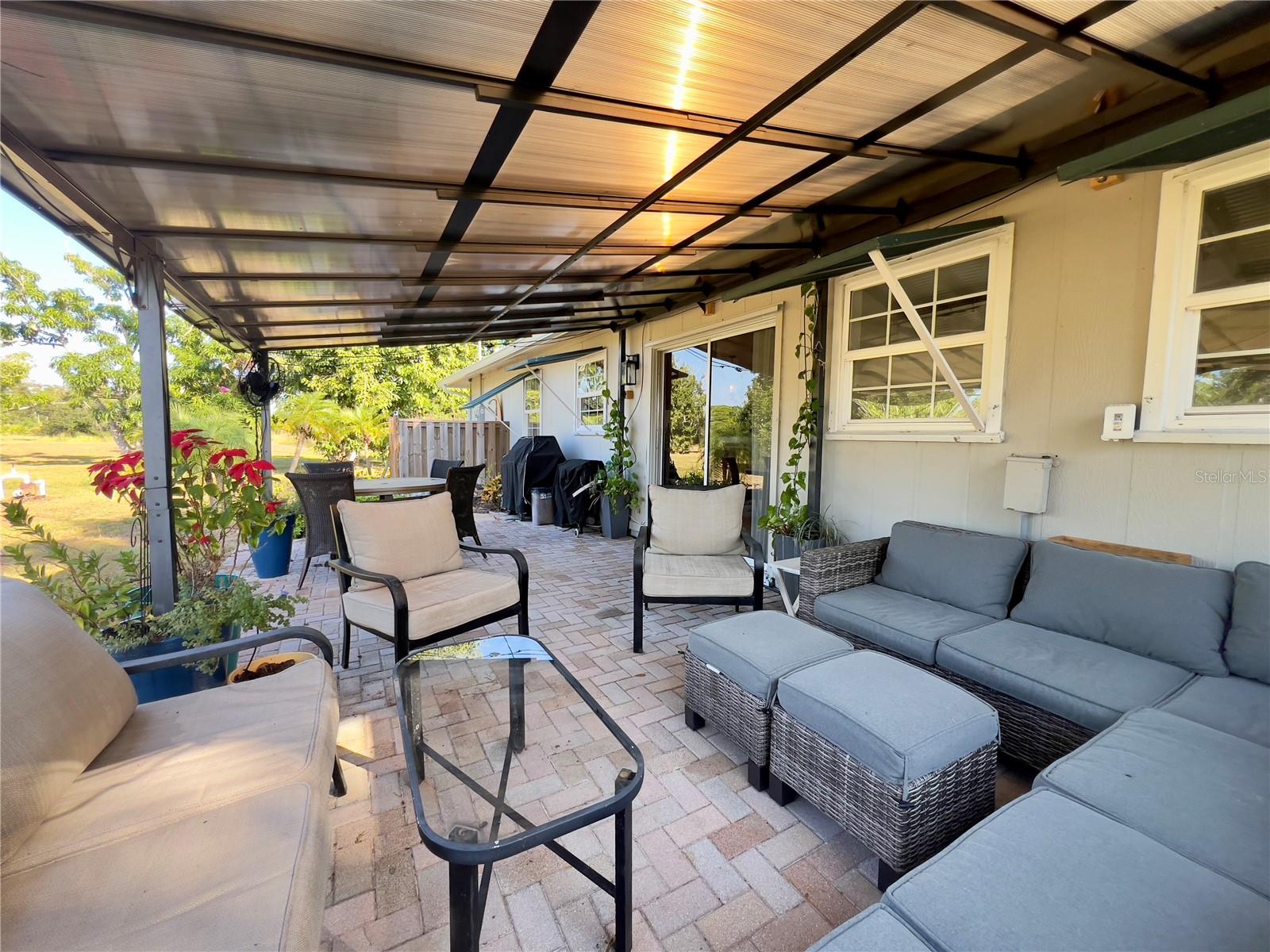 ACREAGE & UNREC - Residential