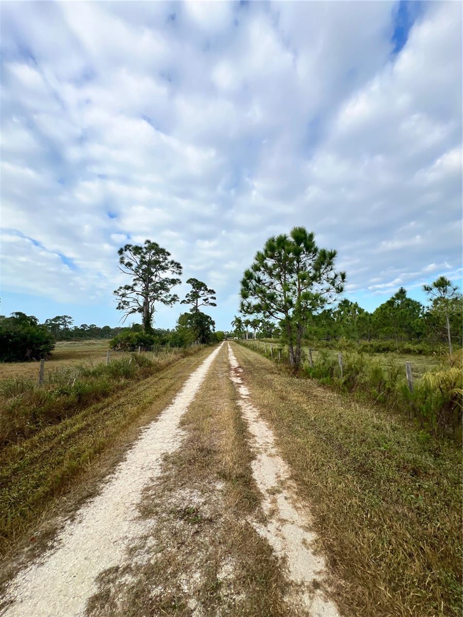 ACREAGE & UNREC - Residential