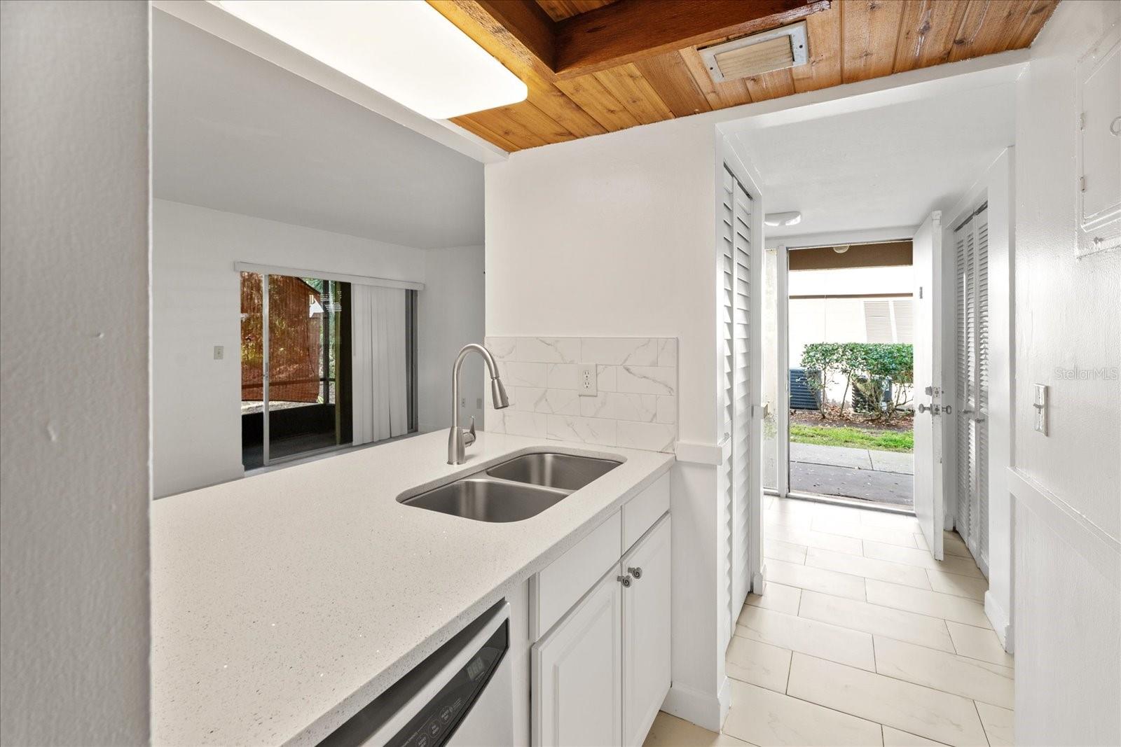 140 ORCHID WOODS COURT 7A