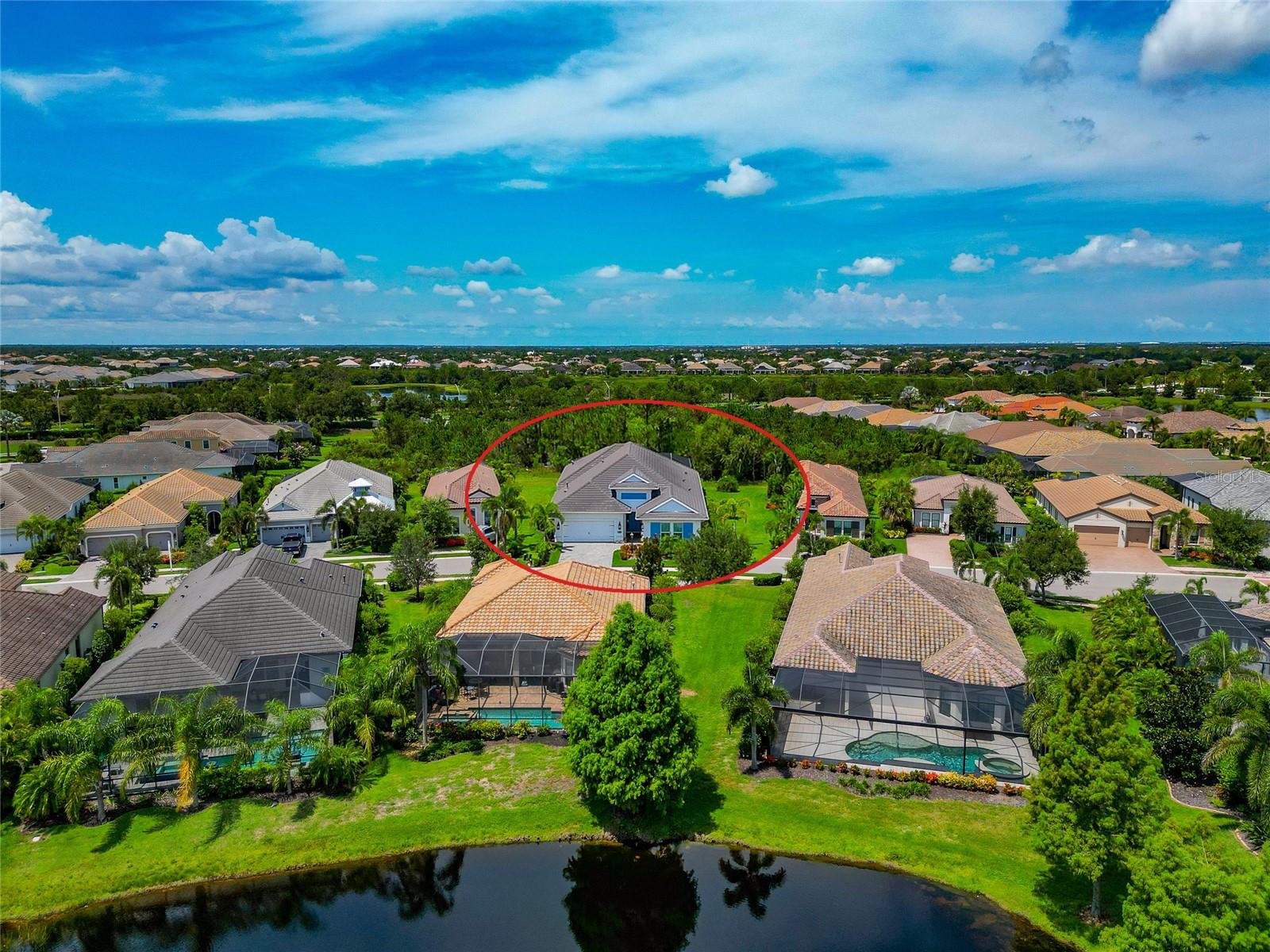 COUNTRY CLUB EAST - Residential