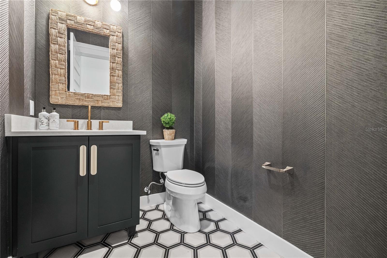 KEY ROYALE 1ST ADD - Residential