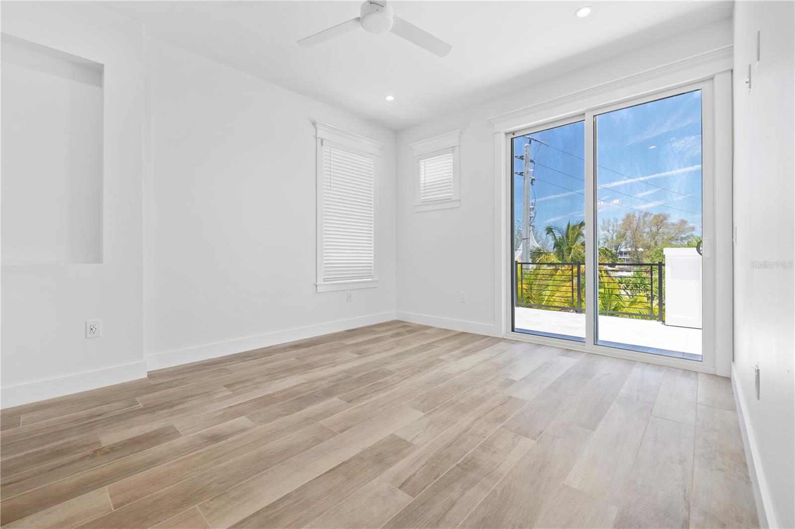 KEY ROYALE 1ST ADD - Residential